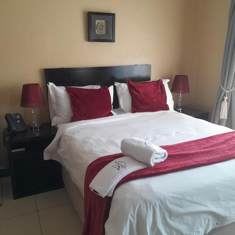 The Shamrock Hotel Polokwane Exterior foto